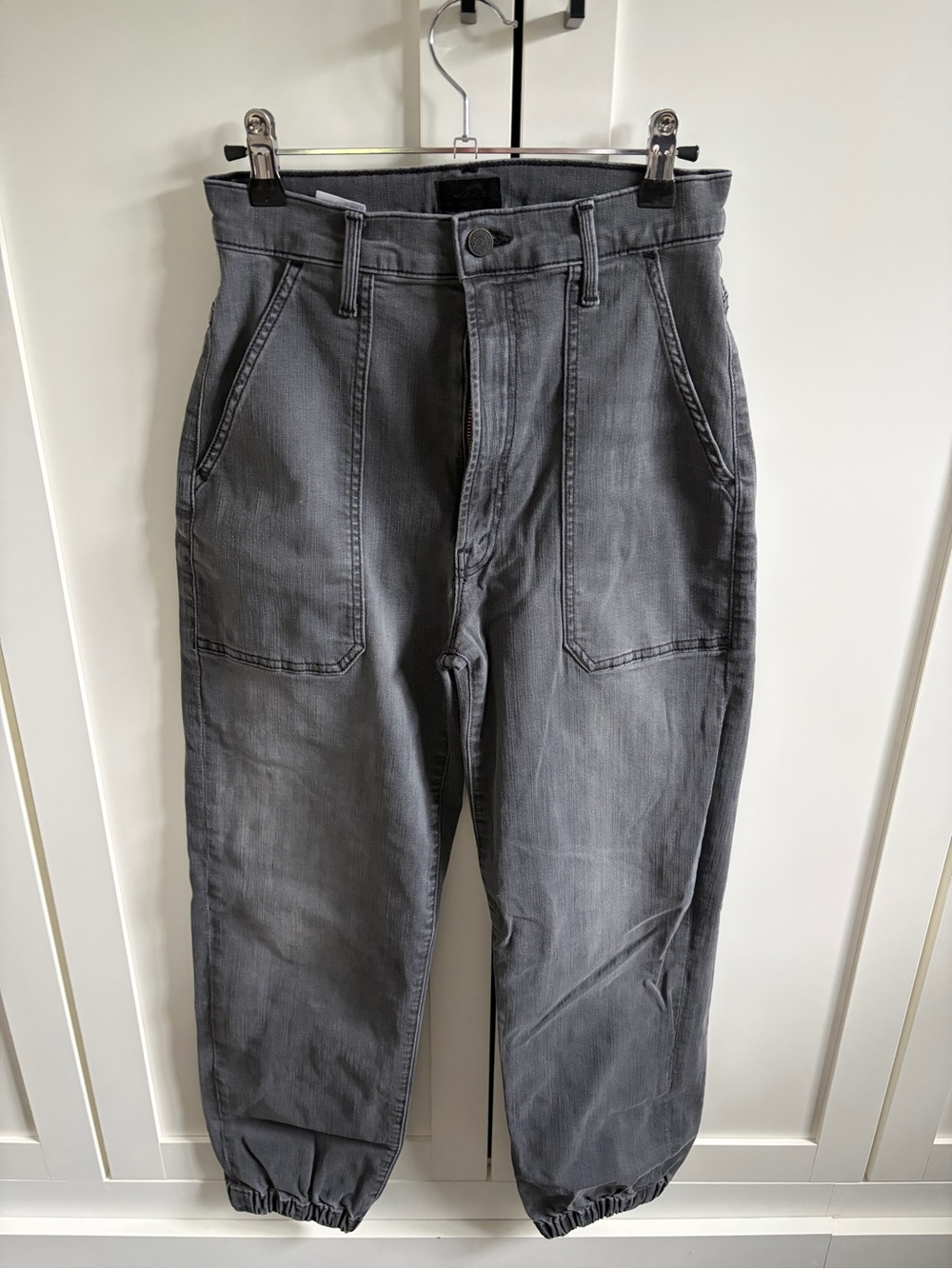 MOTHER Denim Gray Utility Jogger Jeans